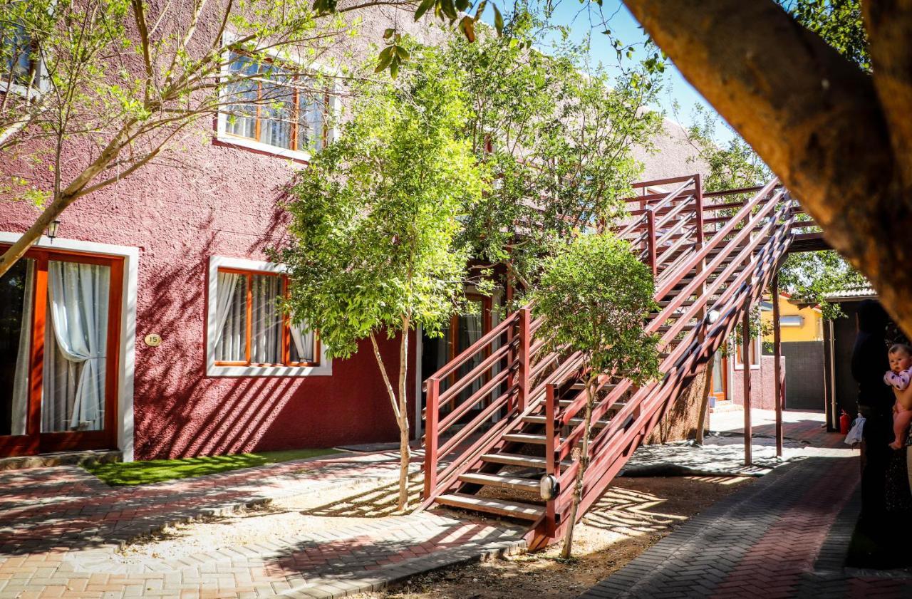 Windhoek Gardens Boutique Hotel Экстерьер фото