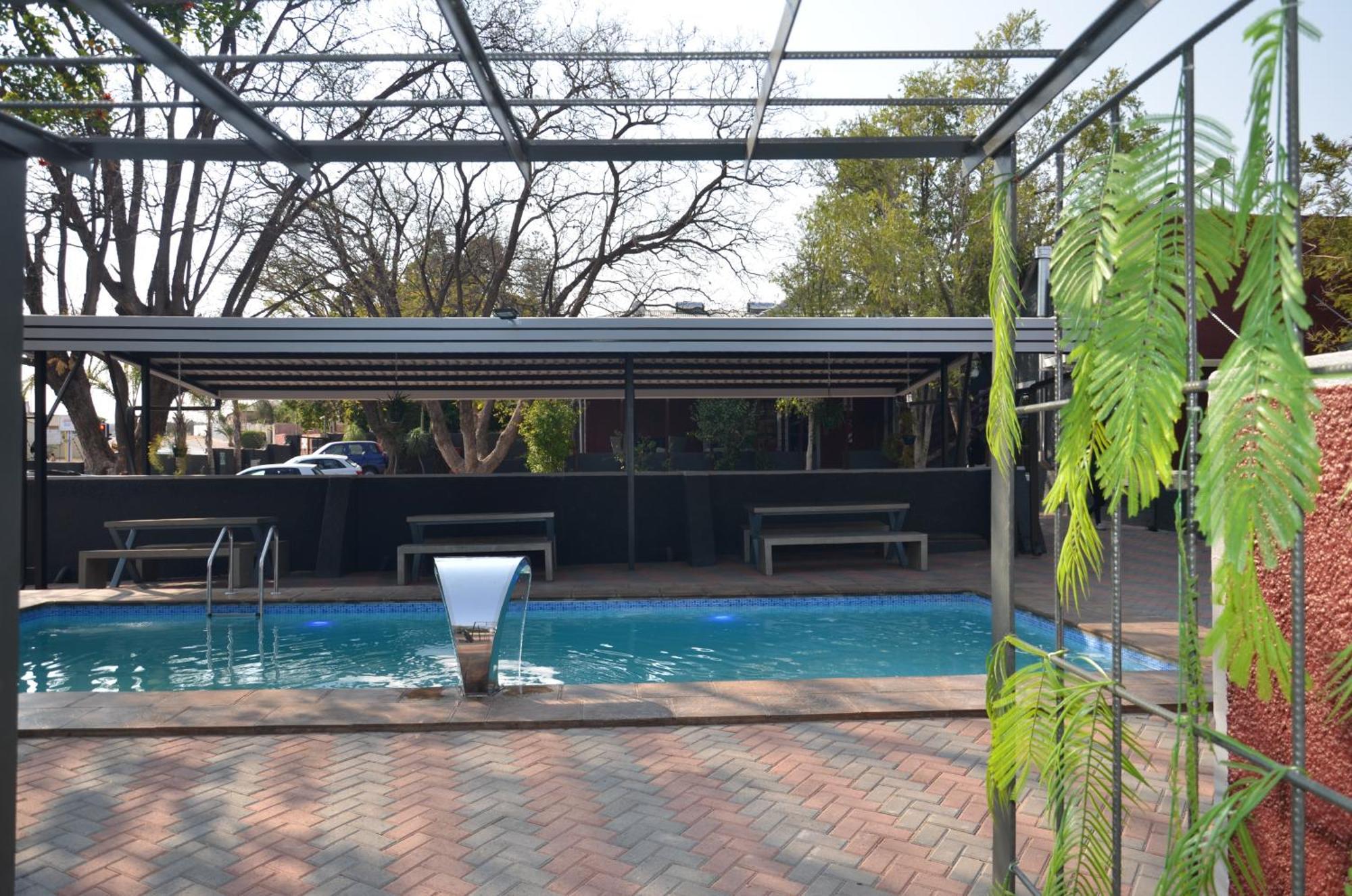 Windhoek Gardens Boutique Hotel Экстерьер фото